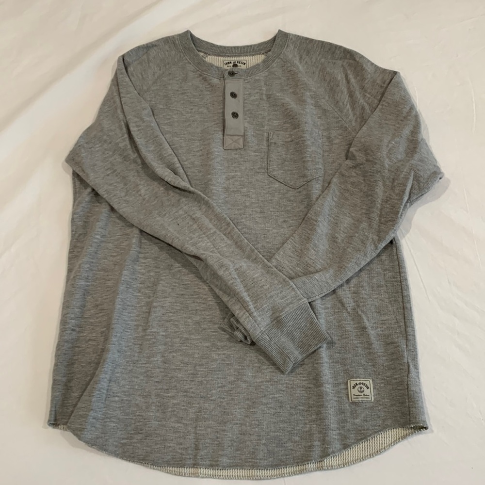 Iron and Resin Long Sleeve